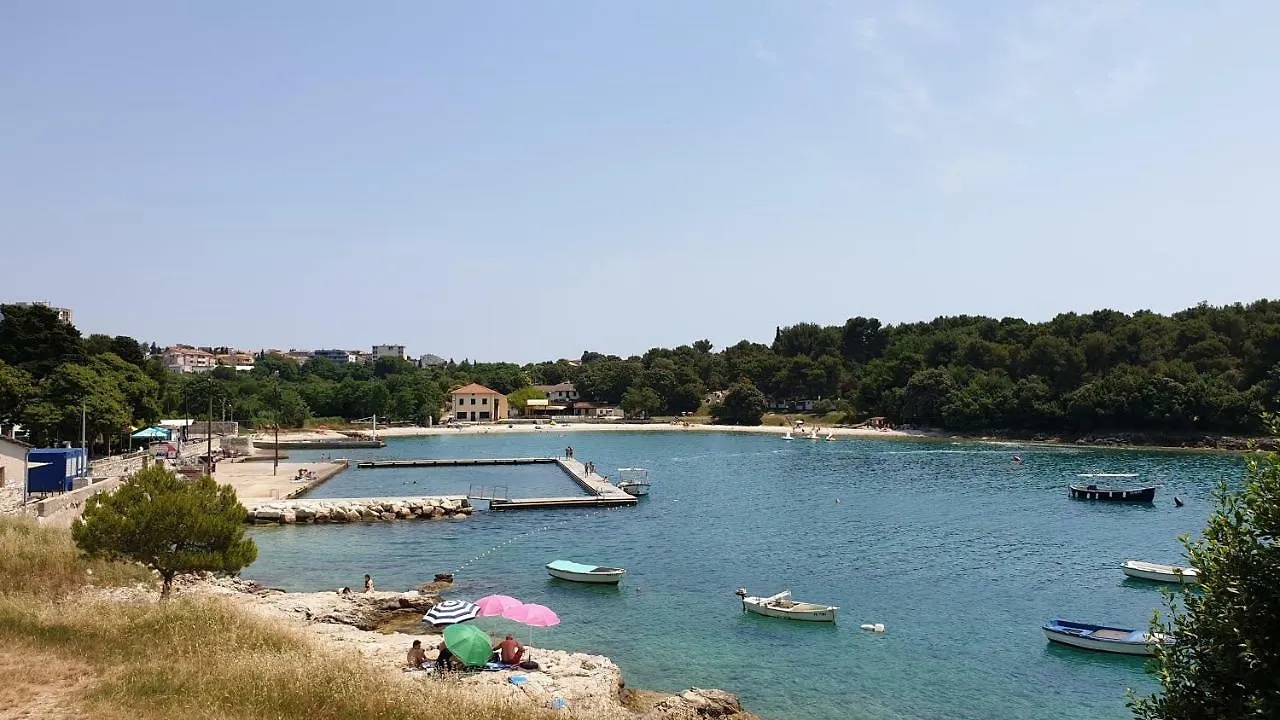 Apartment Bamboo Pula Croacia